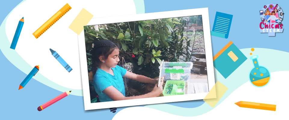 Niña trabajando con útiles escolares